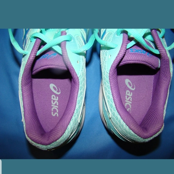 Women's Asics GT-1000 5 Running Shoes Size-7 - Picture 4 of 8